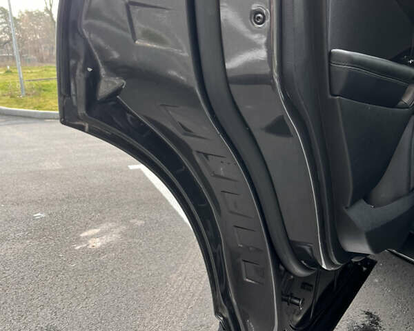 Серый Форд Эдж, объемом двигателя 2 л и пробегом 167 тыс. км за 15300 $, фото 16 на Automoto.ua