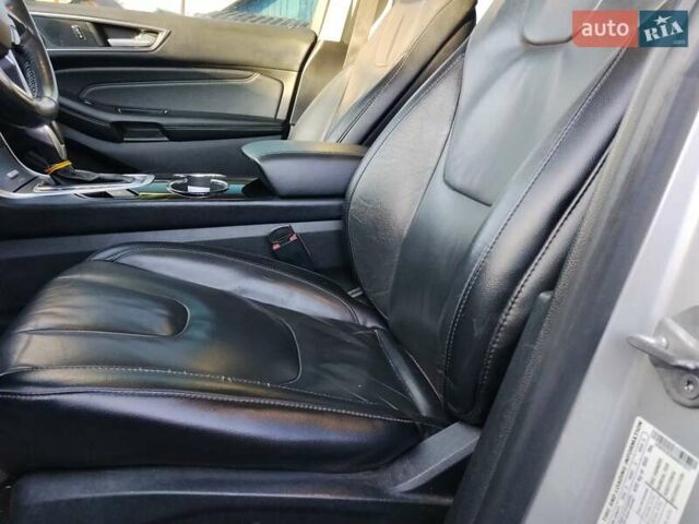 Серый Форд Эдж, объемом двигателя 2 л и пробегом 122 тыс. км за 16200 $, фото 8 на Automoto.ua