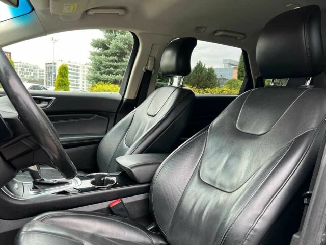 Серый Форд Эдж, объемом двигателя 2 л и пробегом 212 тыс. км за 16999 $, фото 8 на Automoto.ua