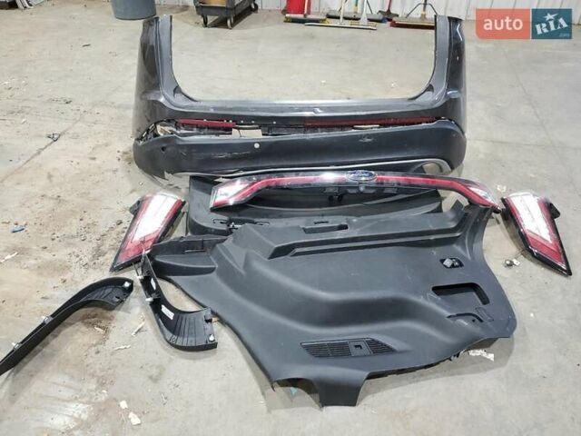 Серый Форд Эдж, объемом двигателя 2 л и пробегом 84 тыс. км за 3000 $, фото 11 на Automoto.ua