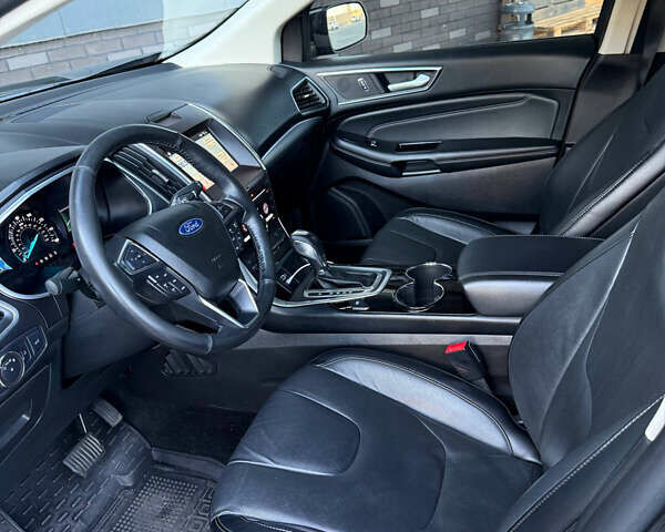 Серый Форд Эдж, объемом двигателя 2 л и пробегом 101 тыс. км за 16700 $, фото 23 на Automoto.ua