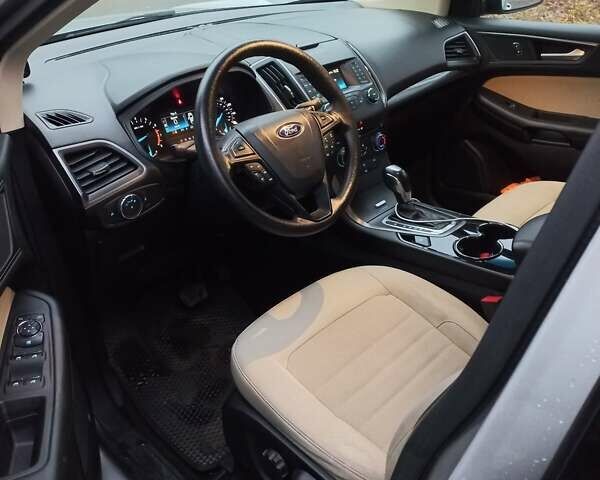 Серый Форд Эдж, объемом двигателя 2 л и пробегом 120 тыс. км за 14900 $, фото 9 на Automoto.ua