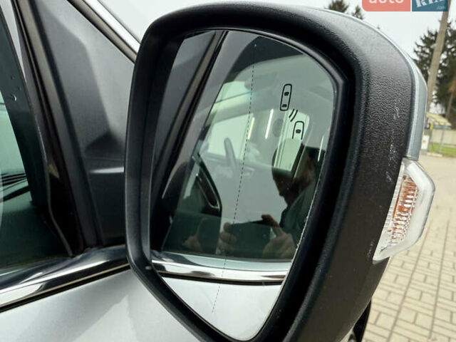 Серый Форд Эдж, объемом двигателя 2 л и пробегом 204 тыс. км за 19500 $, фото 57 на Automoto.ua