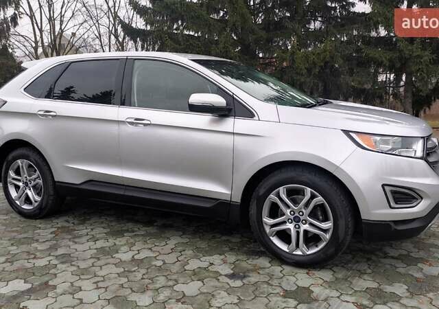 Серый Форд Эдж, объемом двигателя 2 л и пробегом 227 тыс. км за 12999 $, фото 3 на Automoto.ua