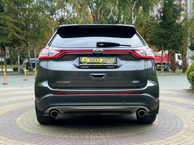 Серый Форд Эдж, объемом двигателя 2 л и пробегом 212 тыс. км за 16999 $, фото 5 на Automoto.ua