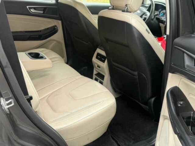 Серый Форд Эдж, объемом двигателя 3.5 л и пробегом 57 тыс. км за 15800 $, фото 8 на Automoto.ua