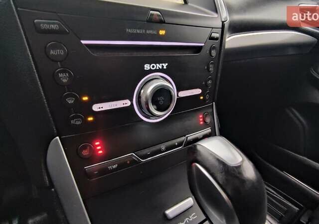 Серый Форд Эдж, объемом двигателя 2 л и пробегом 227 тыс. км за 12999 $, фото 43 на Automoto.ua