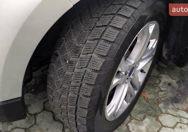 Серый Форд Эдж, объемом двигателя 2 л и пробегом 227 тыс. км за 12999 $, фото 16 на Automoto.ua