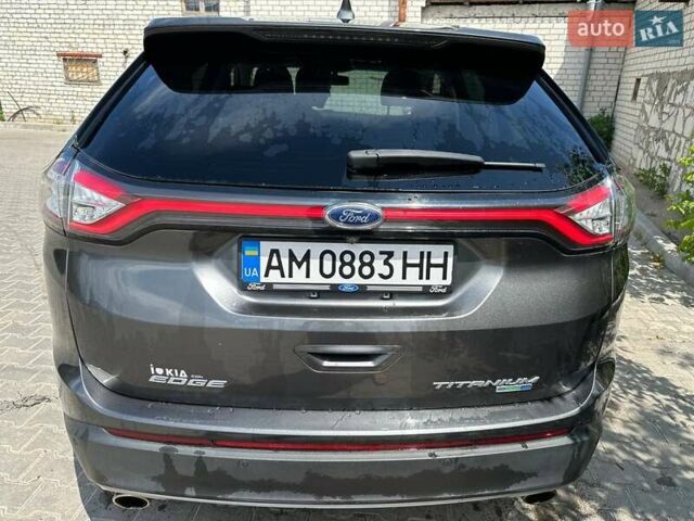 Серый Форд Эдж, объемом двигателя 2 л и пробегом 160 тыс. км за 15500 $, фото 6 на Automoto.ua