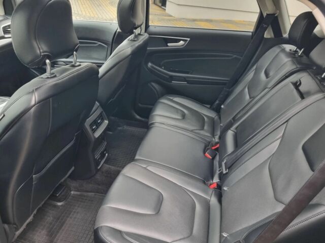 Сірий Форд Едж, об'ємом двигуна 2 л та пробігом 97 тис. км за 15000 $, фото 18 на Automoto.ua