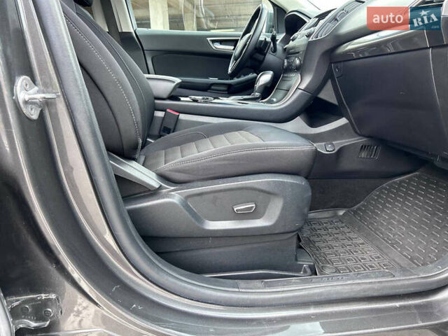 Сірий Форд Едж, об'ємом двигуна 3.5 л та пробігом 60 тис. км за 16300 $, фото 56 на Automoto.ua