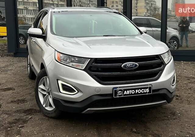 Сірий Форд Едж, об'ємом двигуна 2 л та пробігом 94 тис. км за 18990 $, фото 6 на Automoto.ua