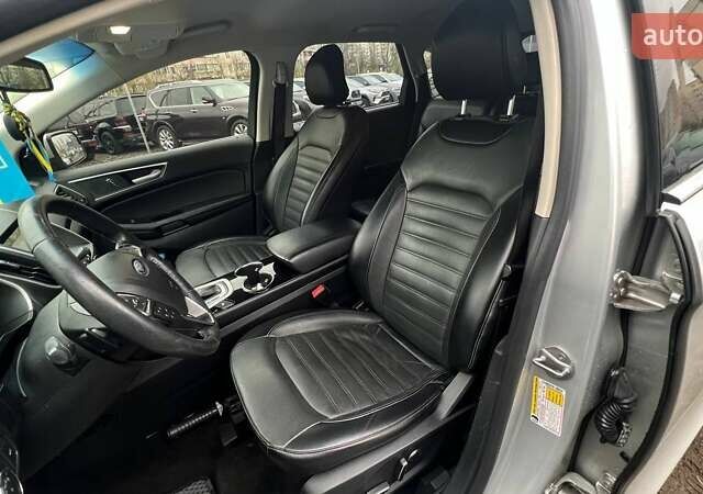 Сірий Форд Едж, об'ємом двигуна 2 л та пробігом 94 тис. км за 18990 $, фото 8 на Automoto.ua