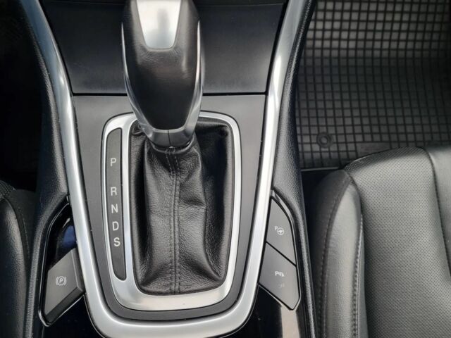 Сірий Форд Едж, об'ємом двигуна 2 л та пробігом 97 тис. км за 15000 $, фото 14 на Automoto.ua