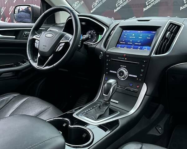 Серый Форд Эдж, объемом двигателя 2 л и пробегом 109 тыс. км за 21000 $, фото 17 на Automoto.ua