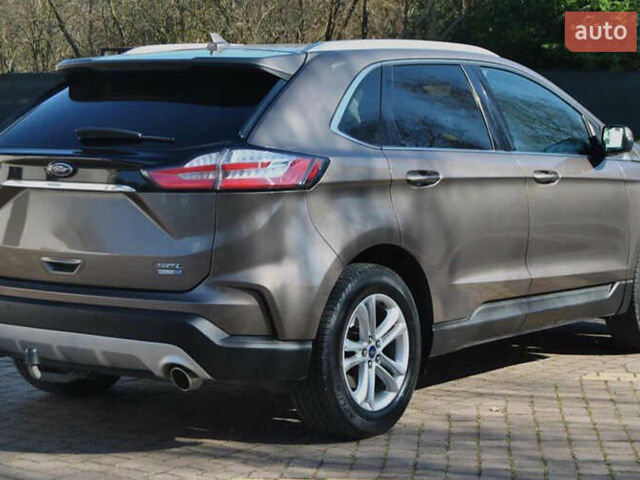 Серый Форд Эдж, объемом двигателя 2 л и пробегом 101 тыс. км за 14500 $, фото 1 на Automoto.ua