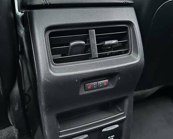 Серый Форд Эдж, объемом двигателя 2 л и пробегом 109 тыс. км за 21000 $, фото 30 на Automoto.ua