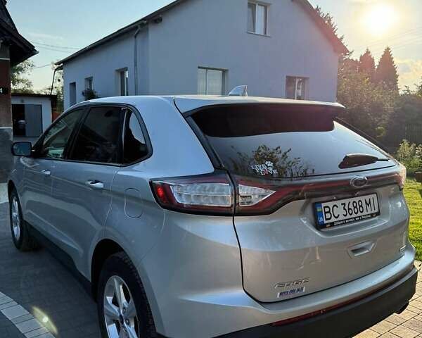 Серый Форд Эдж, объемом двигателя 2 л и пробегом 53 тыс. км за 15900 $, фото 29 на Automoto.ua