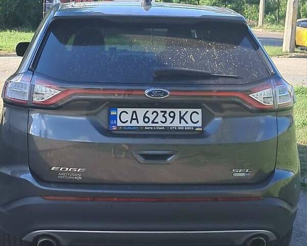 Серый Форд Эдж, объемом двигателя 2 л и пробегом 155 тыс. км за 17700 $, фото 1 на Automoto.ua