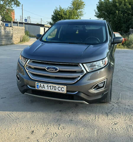 Сірий Форд Едж, об'ємом двигуна 2 л та пробігом 117 тис. км за 15300 $, фото 3 на Automoto.ua