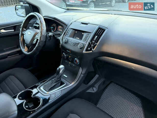 Сірий Форд Едж, об'ємом двигуна 2 л та пробігом 55 тис. км за 15000 $, фото 24 на Automoto.ua