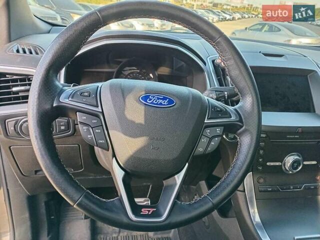 Форд Эдж 2018 в Львове на Automoto.ua Серый Форд Эдж, объемом двигателя 2.7 л и пробегом 130 тыс. км за 20490 $, фото 12 на Automoto.ua