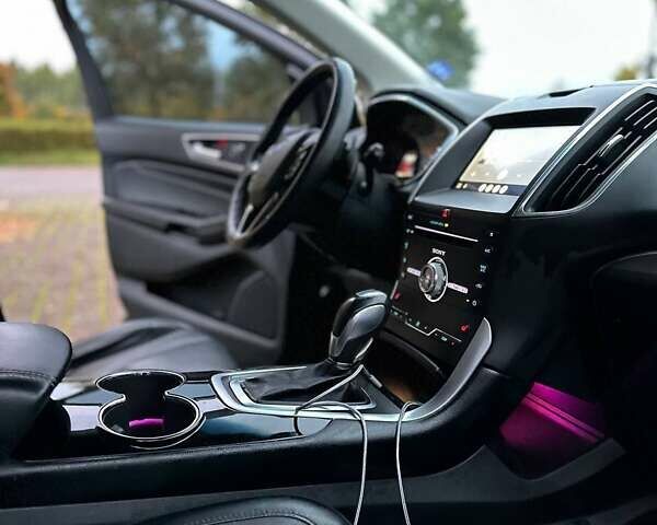 Серый Форд Эдж, объемом двигателя 2 л и пробегом 137 тыс. км за 12950 $, фото 6 на Automoto.ua