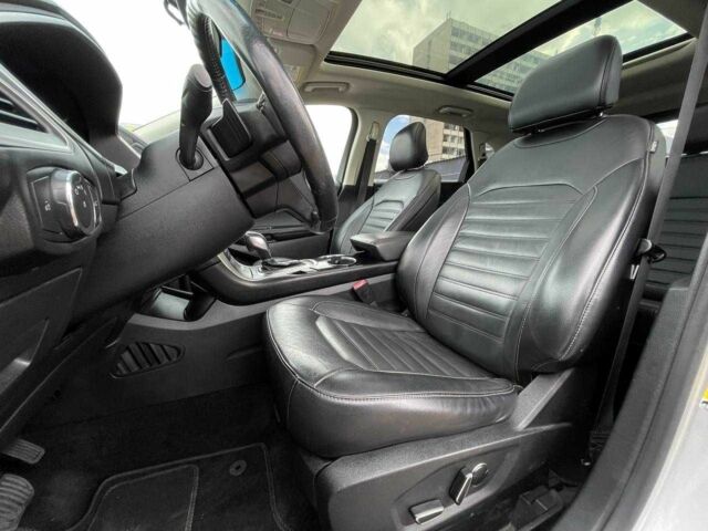 Сірий Форд Едж, об'ємом двигуна 2 л та пробігом 90 тис. км за 14000 $, фото 6 на Automoto.ua