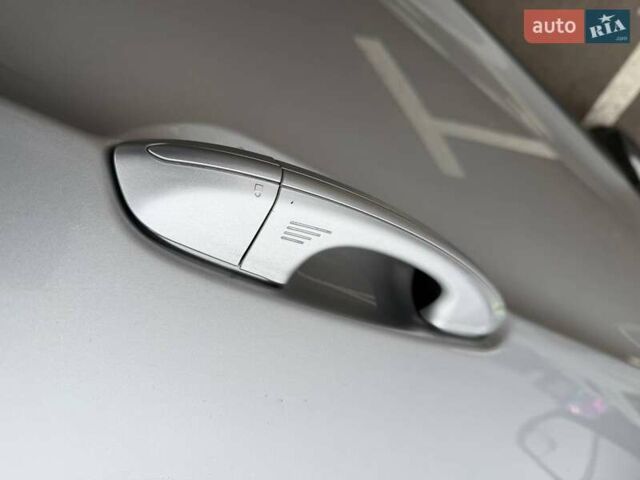 Серый Форд Эдж, объемом двигателя 2 л и пробегом 95 тыс. км за 16990 $, фото 8 на Automoto.ua