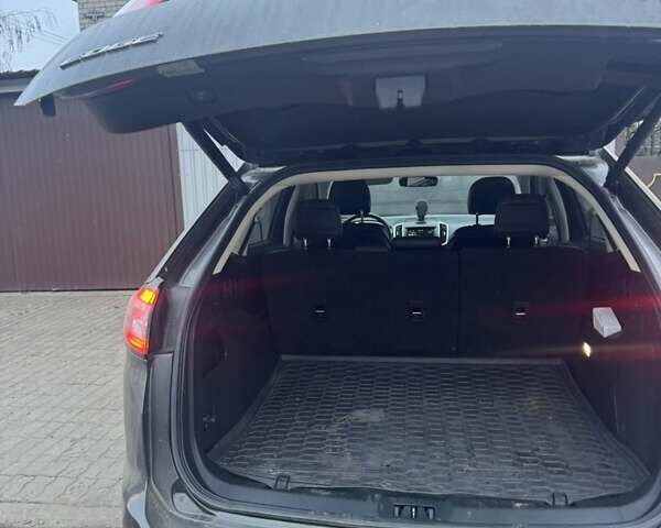 Серый Форд Эдж, объемом двигателя 3.5 л и пробегом 90 тыс. км за 17900 $, фото 1 на Automoto.ua