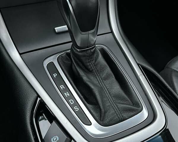 Серый Форд Эдж, объемом двигателя 2 л и пробегом 109 тыс. км за 21000 $, фото 24 на Automoto.ua