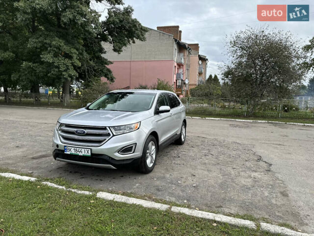Серый Форд Эдж, объемом двигателя 2 л и пробегом 177 тыс. км за 14550 $, фото 1 на Automoto.ua