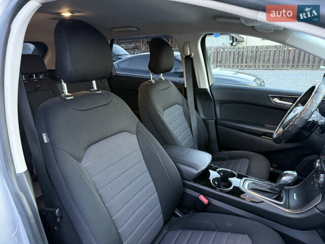 Сірий Форд Едж, об'ємом двигуна 2 л та пробігом 55 тис. км за 15000 $, фото 22 на Automoto.ua