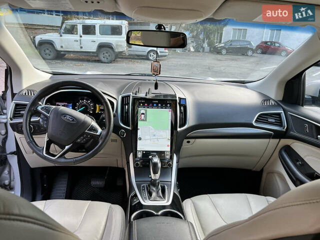 Сірий Форд Едж, об'ємом двигуна 2 л та пробігом 145 тис. км за 16800 $, фото 11 на Automoto.ua