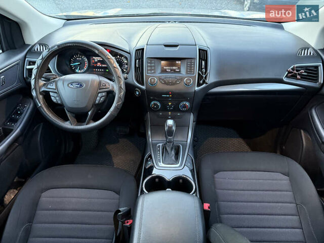 Сірий Форд Едж, об'ємом двигуна 2 л та пробігом 55 тис. км за 15000 $, фото 32 на Automoto.ua