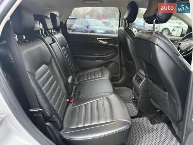 Серый Форд Эдж, объемом двигателя 2 л и пробегом 95 тыс. км за 16990 $, фото 11 на Automoto.ua