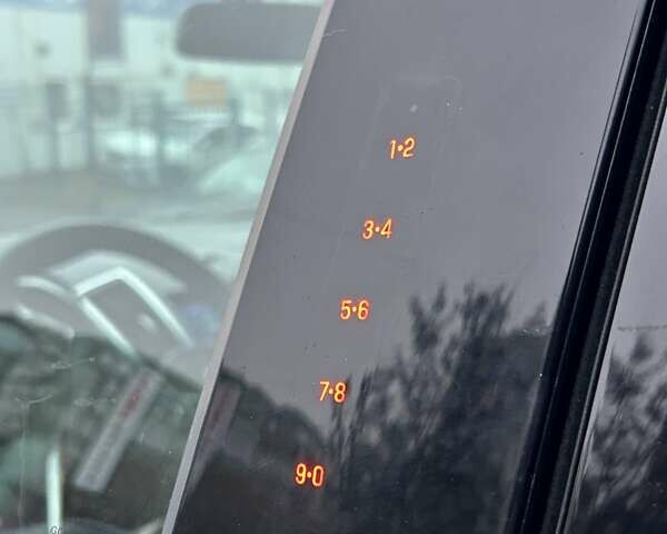 Серый Форд Эдж, объемом двигателя 2 л и пробегом 109 тыс. км за 21000 $, фото 7 на Automoto.ua