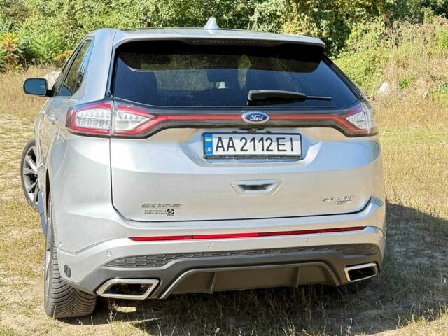 Серый Форд Эдж, объемом двигателя 2.7 л и пробегом 127 тыс. км за 22000 $, фото 3 на Automoto.ua