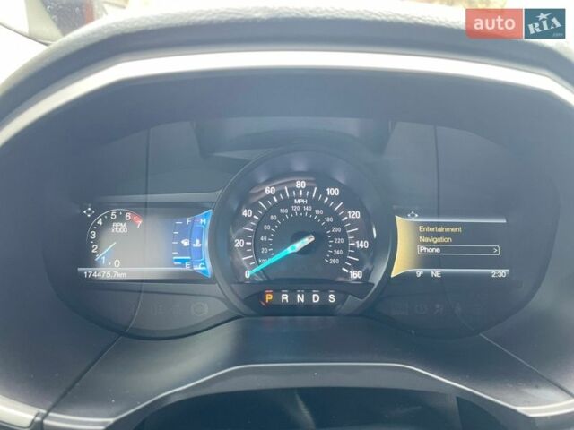 Серый Форд Эдж, объемом двигателя 2 л и пробегом 174 тыс. км за 16500 $, фото 11 на Automoto.ua