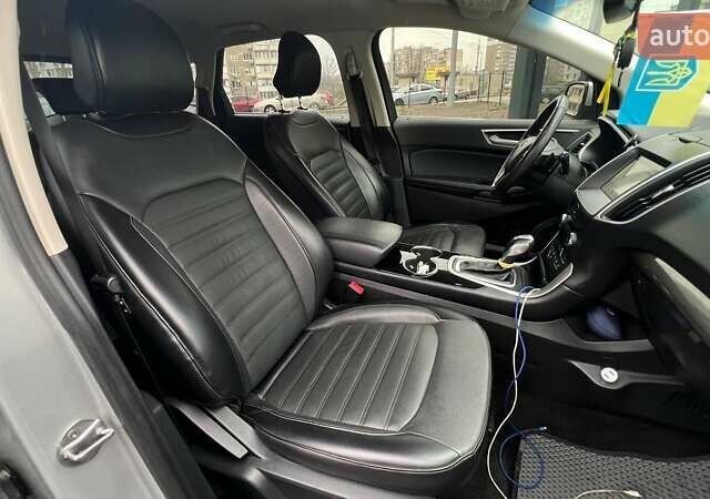 Сірий Форд Едж, об'ємом двигуна 2 л та пробігом 94 тис. км за 18990 $, фото 11 на Automoto.ua