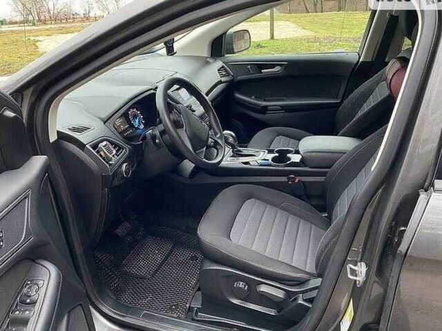 Серый Форд Эдж, объемом двигателя 2 л и пробегом 173 тыс. км за 12500 $, фото 2 на Automoto.ua