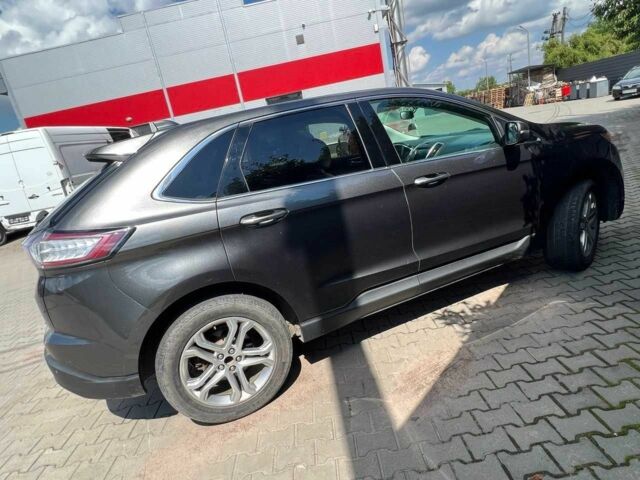 Серый Форд Эдж, объемом двигателя 2 л и пробегом 165 тыс. км за 16000 $, фото 5 на Automoto.ua