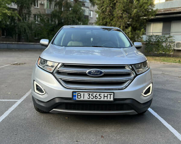 Сірий Форд Едж, об'ємом двигуна 2 л та пробігом 145 тис. км за 16800 $, фото 7 на Automoto.ua