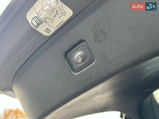 Сірий Форд Едж, об'ємом двигуна 2 л та пробігом 114 тис. км за 14700 $, фото 21 на Automoto.ua