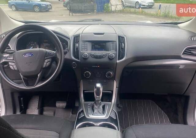 Форд Эдж 2018 в Житомире на Automoto.ua Серый Форд Эдж, объемом двигателя 2 л и пробегом 190 тыс. км за 15000 $, фото 3 на Automoto.ua