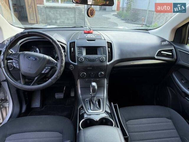 Серый Форд Эдж, объемом двигателя 2 л и пробегом 53 тыс. км за 15900 $, фото 21 на Automoto.ua