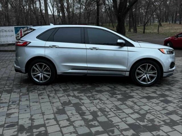 Серый Форд Эдж, объемом двигателя 2 л и пробегом 63 тыс. км за 14300 $, фото 3 на Automoto.ua