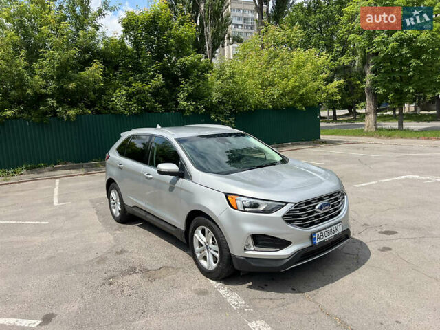 Серый Форд Эдж, объемом двигателя 2 л и пробегом 210 тыс. км за 19000 $, фото 3 на Automoto.ua