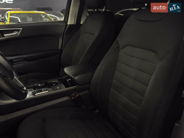 Сірий Форд Едж, об'ємом двигуна 2 л та пробігом 65 тис. км за 17499 $, фото 17 на Automoto.ua