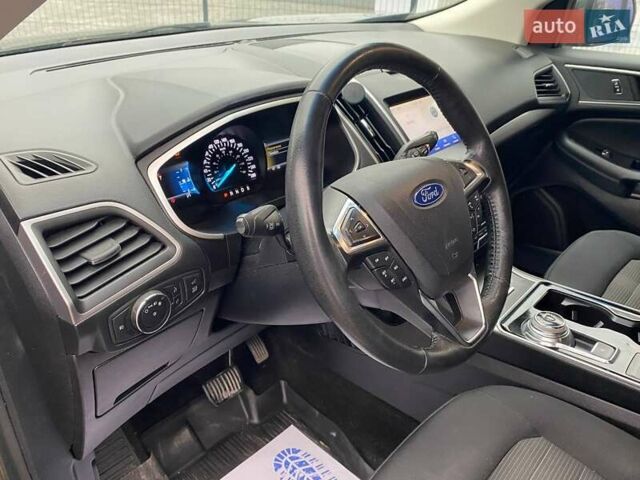 Серый Форд Эдж, объемом двигателя 2 л и пробегом 79 тыс. км за 23500 $, фото 10 на Automoto.ua